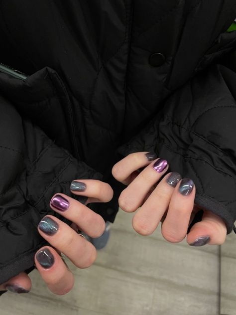 Silver Nail Art, Silver Nail, Nail Fashion, Nails 2024, 2024 Trends, Trendy Designs, Purple Nails, Nail Art Design, Cat Eye