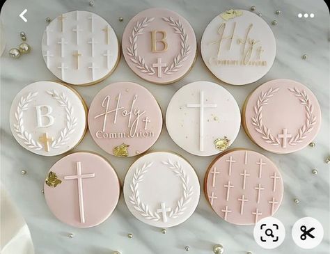 Cookies Bautismo, Fondant Cookies Ideas, Holy Communion Cookies, Charro Party Ideas, First Communion Cookies, Cake Baptism, Baby Dedication Party, Communion Cookies, Holy Communion Cake