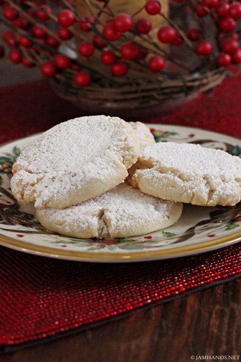 Almond Pillow Cookies, Pillow Cookies, Almond Paste Recipes, Date Cookies, Almond Paste, Crinkle Cookies, Italian Cookies, Almond Cookies, Almond Recipes