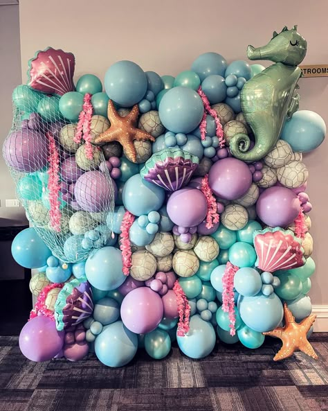 Mermaid Balloon Column, Octopus Balloon Decoration, Mermaid Table Decorations, Little Mermaid Party, Mermaid Balloons, Mermaid Theme Birthday Party, Bridal Shower Balloons, Mermaid Party Decorations, Prom 2024