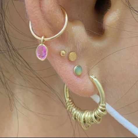 Ear Piercing Styling, Styled Ear Piercings, La Apartment, Internet Speed Test, Im So Sorry, Earring Inspo, Ears Pierced, Cool Ear Piercings, Pretty Ear Piercings