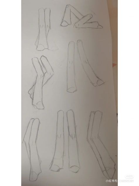 Leg Art Tutorial, How To Draw Big Shoes, Drawing Base Tutorial, Draw What You See Pixels, How To Draw Kissing, Halloween Costumes Amazon, Sketchbook Ideas Easy, Legs Drawing, Body Bases