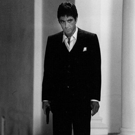 Heat Al Pacino, Scarface Aesthetic, Scarface Quotes, Michael Corleone, Scared Face, Scarface Movie, Face Tattoos For Women, Logo Quiz, Street Aesthetic