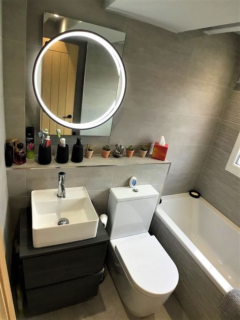 Hide Pipes, Mirrors Bathroom, Double Ended Bath, Grey Tiles, Bathroom Mirrors, Small Bathroom Ideas, Design Bathroom, Bathroom Tiles, Bathroom Layout