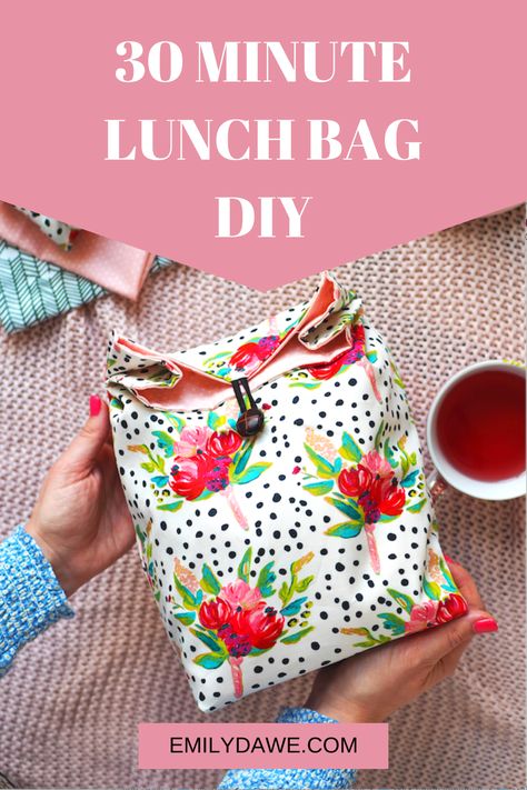 Lunch Bag Patterns To Sew, Sew Lunch Bag Pattern, How To Make A Lunch Bag, Easy Lunch Bags To Sew, Diy Lunch Bag Pattern Free, Lunch Bag Diy Pattern, Lunch Bag Sewing Pattern Free, Easy Bag Sewing Pattern Free, Sewing Lunch Bags