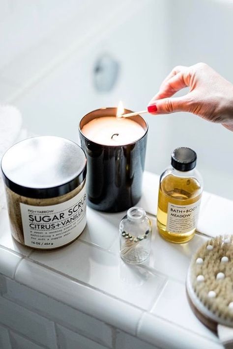 This is the most popular and best-selling candle at Target. Do you own it? Minimalist Beauty Routine, Popular Candles, Skin Care Routine For 20s, Natural Beauty Makeup, Relaxing Bath, Moisturizing Body Wash, Baby Steps, Healthy Glow, Beauty Routine