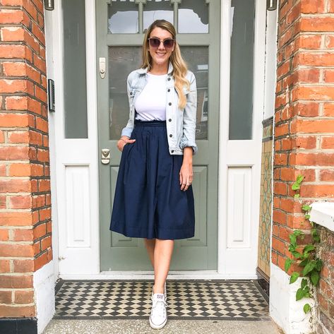 Navy A Line Skirt Outfit, Denim A Line Skirt Outfit, Navy Skirt Outfit Summer, Denim Jacket Skirt Outfit, Navy Midi Skirt Outfit, Navy Blue Skirt Outfits, Jacket Skirt Outfit, Cream Skirt Outfit, Navy Skirt Outfit