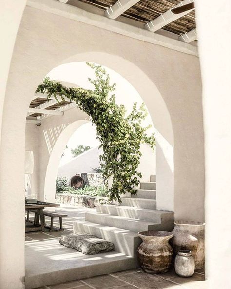 Interior Boho, Mediterranean Decor, Natural Interior, Mediterranean Home, Mediterranean Homes, Andalusia, Spanish Style, Mediterranean Style, Dream Home Design