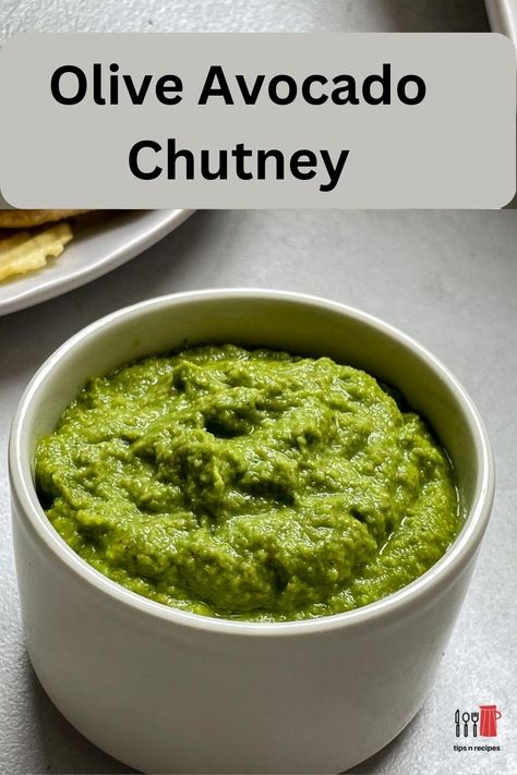 olive avocado chutney in a white bowl Olive Chutney, Avocado Chutney, Garlic Chutney, Chutney Recipe, Mashed Avocado, Chutney Recipes, Avocado Recipes, Dip Recipes, Superfoods