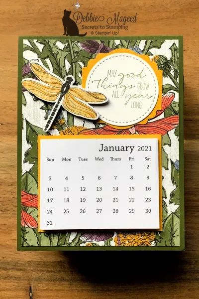 Handmade Desk Calendar, Scrapbooking Room, Diy Desk Calendar, Easel Calendar, Omar Khayyam, Mini Desk Calendar, Prints Ideas, Calendar Cards, Dragonfly Garden