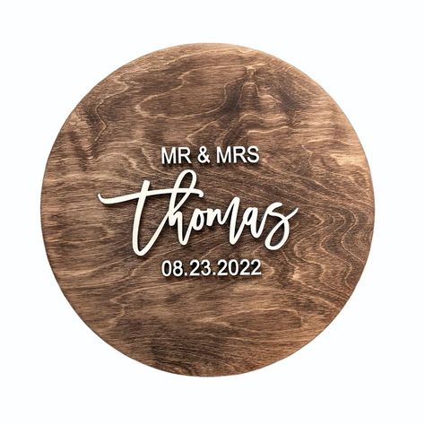 Wood Guest Book Alternative Circle Sign Personalized With Last - Etsy Wood Guest Book Sign, Wood Guest Book Wedding, Wedding Guest Book Unique, Wood Guest Book, Guest Signing, Guest Book Alternative, Mr And Mrs Wedding, Oak Stain, Guest Book Sign