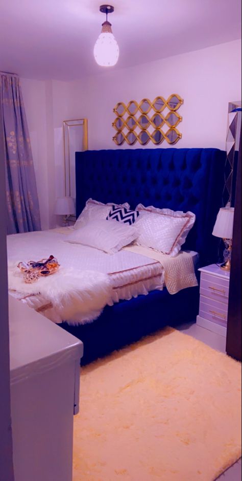 Royal Blue And Yellow Bedroom Ideas, Royal Blue And Pink Bedroom, Royal Blue And Gold Bedroom Ideas, Blue Gold And White Bedroom, Blue Gold White Bedroom, Royal Blue Room Ideas Bedroom, Royal Blue Bedroom Decor, Royal Blue And Gold Bedroom, Royal Blue Bedroom Ideas