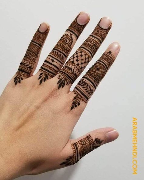 Mehedi Design For Fingers, Full Fingers Mehndi Design, Mehedi Design Palm, New Mehndi Designs Fingers, Mehndi Designs Back Hand Fingers, Mehandi Design For Finger, Only Fingers Mehndi Design, Mehndi Designs Only Fingers, Only Finger Mehndi Design