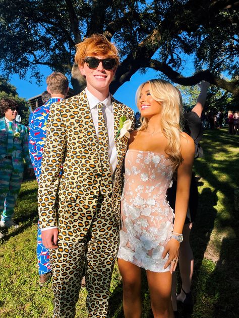 Homecoming Inspo 2023, Vsco Homecoming, Preppy Homecoming, Dress Short Prom, Hoco Inspo, Hoco Pics, Hoco Ideas, Prom Picture, Homecoming Dress Short