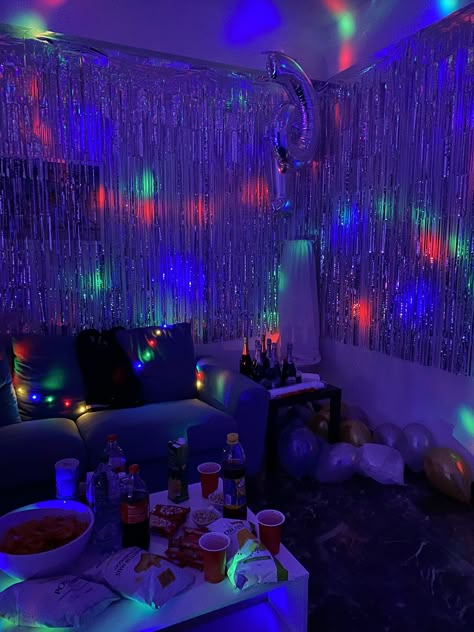 Basement Party Decorations, Euphoria New Years Party, Trap House Party, Euphoria Inspired Party, How To Cover Garage Walls For A Party, Euphoria Party Aesthetic, Euphoria Theme Party, 2000s Birthday Party Theme, Euphoria Party