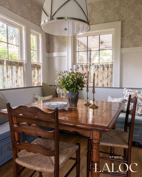 Instagram Banquette Seating In Kitchen Under Window, Dining Room Sunroom, Build A Bench, Temple House, Making Dreams Come True, Entry Area, Cottage Dining Rooms, Bump Out, Half Walls