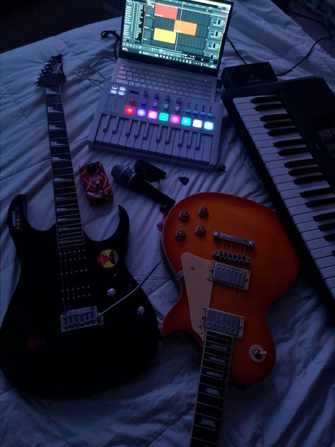 bedroom studio, electric guitar, keyboard, music production, studio, beatmaking, guitar aesthetic Piano And Electric Guitar, Electric Guitarist Aesthetic, Playing Electric Guitar Aesthetic, Guitar And Piano Aesthetic, Keyboard Aesthetic Piano, Rock Guitar Aesthetic, Keyboard Piano Aesthetic, Music Aesthetic Guitar, Musician Bedroom