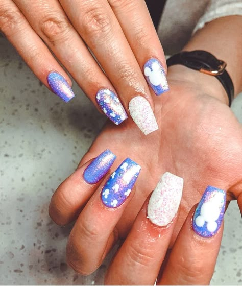 Disney World 50th Anniversary EARidescence Mickey Inspiration Nails, sparkle and shin Anniversary Nail Ideas, 50th Anniversary Disney, Disney World Nails, Anniversary Nails, Disney Princess Nails, Disney Christmas Nails, Disney Nail Designs, Mickey Mouse Nails, Disney Inspired Nails