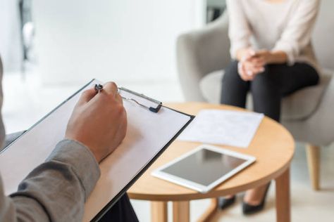 23,612 Counselling Session Photos and Premium High Res Pictures - Getty Images Antisocial Personality, American Psychological Association, Psychology Student, Career Vision Board, Cognitive Science, Family Therapist, Branding Photoshoot Inspiration, Marriage And Family Therapist, Career Counseling