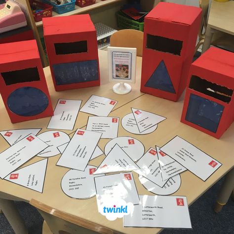 Open your own post office in the classroom with our ready-made display pack. This is a great area for encourage writing development! Sign up to Twinkl to download!   #postoffice #roleplay #letters #writing #writingprompts #english #handwriting #teachers #teaching #teachingresources #twinkl #twinklresources #education Post Office Role Play Eyfs, Post Office Sensory Bin, Early Years Writing Activities, The Jolly Postman Eyfs, Post Office Activities For Toddlers, Post Office Theme Preschool, Christmas Post Office Role Play, Jolly Postman Eyfs Activities, Post Office Crafts For Preschool