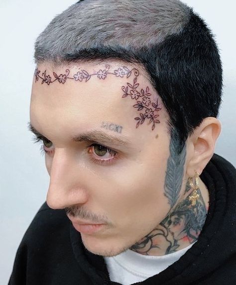 Oliver Sykes Tattoos, Bmth Tattoo, Oliver Skyes, The Amity Affliction, Oli Sykes, Oliver Sykes, Face Tattoos, Head Tattoos, Band Stuff