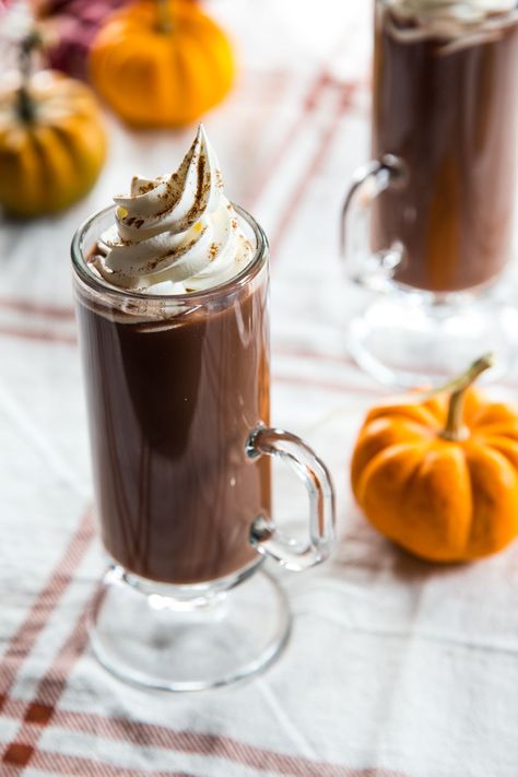 Spiked Pumpkin Spice Hot Chocolate Spiced Hot Chocolate Recipe, Pumpkin Spice Hot Chocolate, Spice Hot Chocolate, Jelly Toast, After Dinner Cocktails, Starbucks Hot Chocolate, The Chunky Chef, Chunky Chef, Cooking With Essential Oils