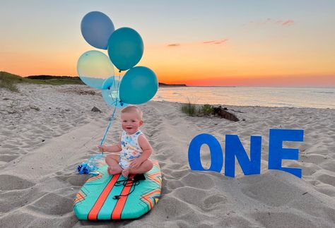 Half Birthday Beach Pictures, Beach Themed One Year Old Party, Surf First Birthday Pictures, 1st Birthday Beach Pictures, Beach Birthday 1 Year, Beach Milestone Picture Ideas, First Birthday On Beach, 1 Year Birthday Photoshoot Beach, 1st Birthday At The Beach