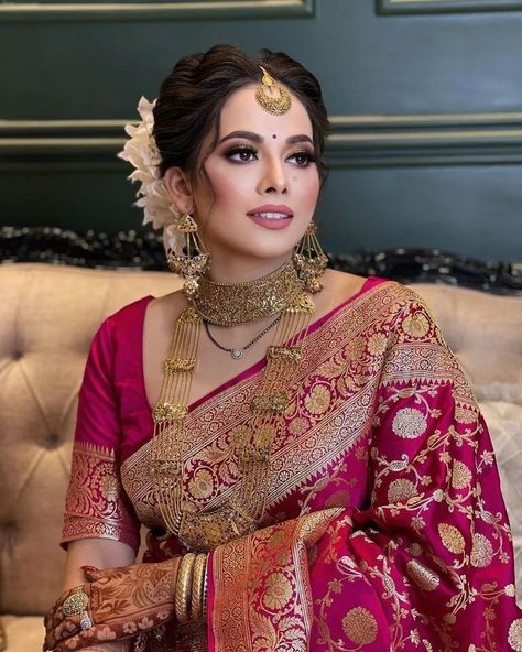 You like me, you cant like anyone but me..Don't say that you like ano… #romance #Romance #amreading #books #wattpad South Indian Makeup Look, Indian Makeup Look, Bridal Saree Designs, South Indian Makeup, Red Saree Wedding, Reception Saree, Indian Bride Makeup, Bengali Bridal Makeup, Indian Bridal Sarees