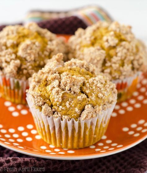 Pumpkin Streusel Muffins: Moist and tender muffins made with real pumpkin and all the warm flavors of fall, topped with an irresistible pumpkin spice streusel. Streusel Topping For Muffins, Muffins With Streusel Topping, Pumpkin Butterscotch, Pumpkin Streusel, Mr Food, Pumpkin Streusel Muffins, Pumpkin Muffins Easy, Muffins Easy, Streusel Muffins