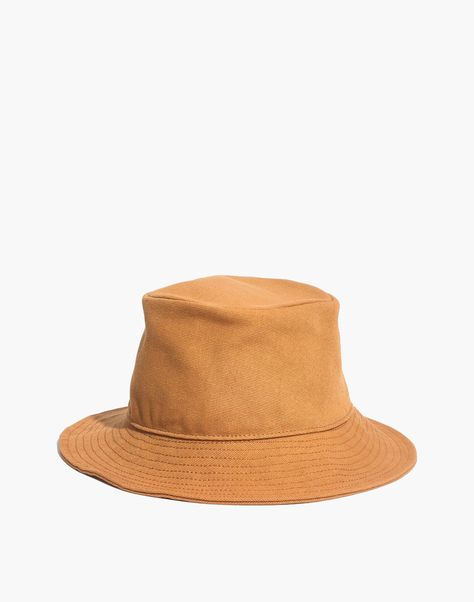 A no-fuss, keep-it-simple canvas bucket hat with a '90s skater vibe. Skater Vibes, 90s Skater, Cake Sizes, Women's Hats, Other Woman, Baseball Caps, Floppy Hat, Fedora, Hats For Women