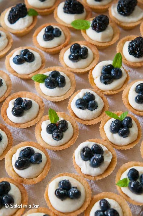 A no-bake cheesecake filling in these mini-tarts means you can make these 2-3 days ahead of time. You need these tasty morsels for your next party or celebration. # desserts #tarts #cheesecake #mascarpone #showers #Mothersday #holidays #partyfood Mascarpone Cheesecake, Mini Tart Shells, Mini Tart Recipes, No Bake Cheesecake Filling, Mini Fruit Tarts, Celebration Desserts, Mini Dessert Recipes, Mini Tarts, Cheesecake Tarts