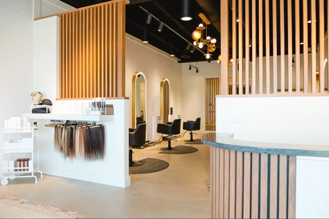 Hair Salon Break Room, Hair Salon Partition Ideas, Salon Partition Ideas, Salon Entrance Ideas, Wood Divider Wall, Esthetician Life, Barbershop Design Interior, Salon Life, Spa Interior Design