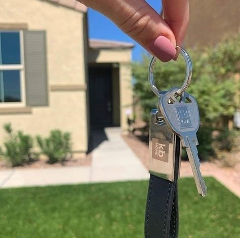 New House Keys Aesthetic, Vision Board Collage, Vision Board Party, Vision Board Pics, Vision Board Wallpaper, Career Vision Board, Future Vision, Vision Board Images, Vision Board Photos