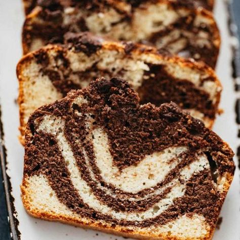 Marble Bread Recipe, Marble Pound Cake, Marble Cake Recipe, Trim Healthy Mama Dessert, Coconut Flour Bread, Keto Gluten Free, Peanut Butter Bites, Baking With Coconut Flour, Marble Cake Recipes