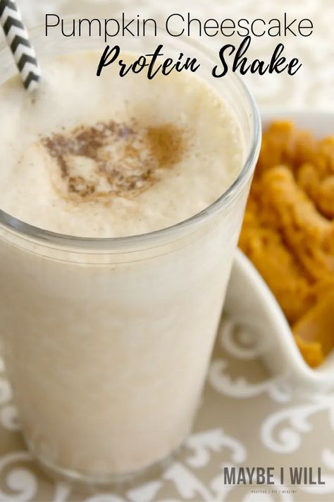 Cheesecake Protein Shake, Pumpkin Cheescake, Healthy Shake, Pancakes Protein, Dessert Cravings, Pumpkin Smoothie, Protein Shake Smoothie, Healthy Shakes, Yummy Dessert