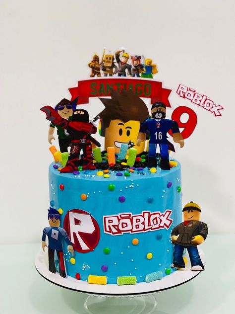 Roblox Birthday Party Ideas Cakes, Roblox Cake Ideas For Boys, Roblox Cake Boys, Roblox Themed Cake, Roblox Cake Ideas, Roblox Cake Design, Roblox Cakes, Roblox Birthday Cake, Kids Pasta