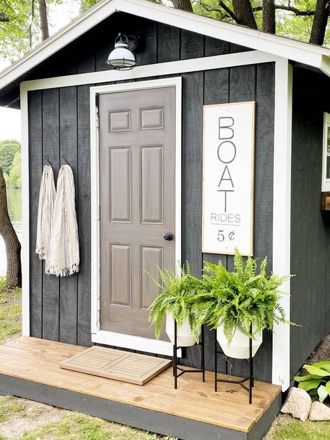 Shed Bathroom, She Shed Ideas, Diy She Shed, Pool House Shed, Shed Makeover, Pool Shed, Boat Shed, Shed Ideas, Pool Bathroom