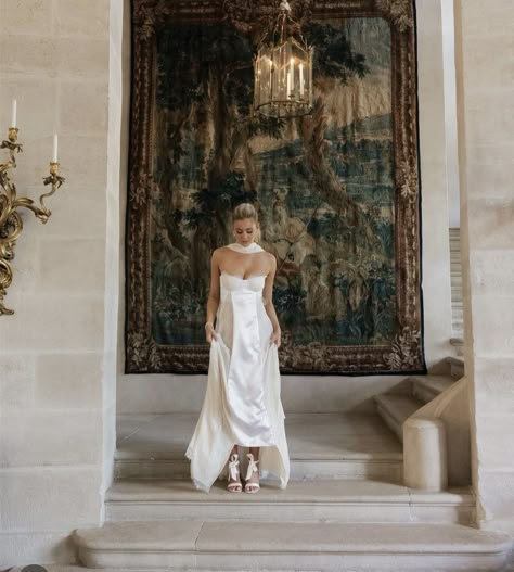 Dress Ponytail, Hannah Godwin, 17k Followers, French Chateau, Wedding Goals, Vintage Elegance, Wedding Elopement, Rehearsal Dinner, Vintage Dress