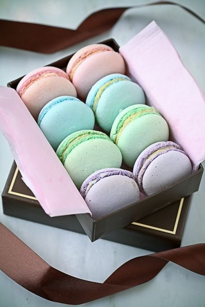 Kue Macaroon, Beautiful Buns, French Macaroons, Macaron Recipe, Flower Cupcakes, French Macarons, New Menu, French Pastries, Cute Desserts