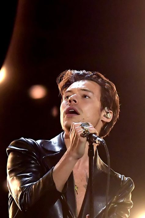 H Style, On Stage, Harry Styles, A Man