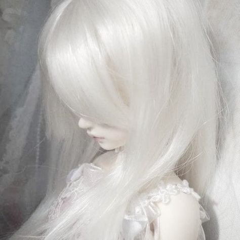 White Goth, Doll Aesthetic, Angel Aesthetic, Foto Ideas Instagram, Doll Parts, Pretty Dolls, Creepy Cute, White Aesthetic, Pastel Goth