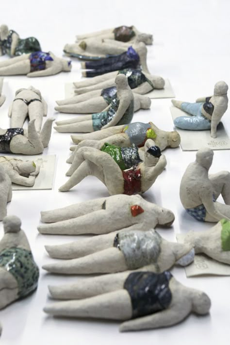 Statuettes / Galleries of Contemporary Art Prize by Anna Gądek, via Behance Sculptures Céramiques, Ceramic Figures, Clay Animals, Pottery Sculpture, Ceramics Projects, Clay Figures, Paper Clay, Ceramic Figurines, Sculpture Clay