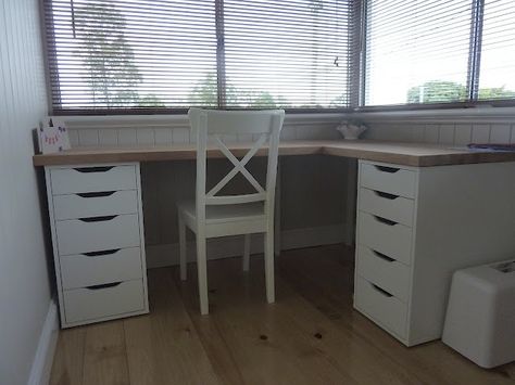 desk Corner Desk Ikea, Ikea L Shaped Desk, Ikea Corner Desk, Ikea Alex Desk, Desk Ikea, Diy Corner Desk, Ikea Desk Hack, Desk Hacks, Ikea Office