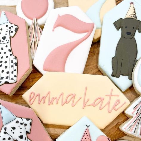 Girl House Bakes | a l y s s a on Instagram: "C🐾ME. SIT. STAY. PLAY. Can’t believe my sweet goddaughter is turning SEVEN!! . #cookies #dfwcookies #dogcookies #pawty #pawtycookies #letspawty #birthday #birthdaygirl #birthdaycookies" Dog Cookies, Birthday Themes, Instagram C, Girl House, Birthday Cookies, Daughter Of God, Birthday Theme, Cookie Decorating, Girl Birthday