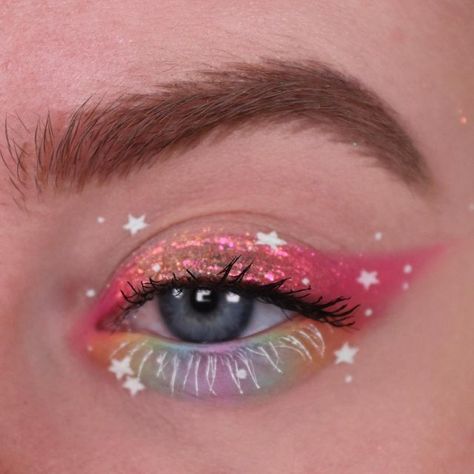 🧚🏻 Kayleigh ✨ on Instagram: "forever obsessed with lil stars 💖 i used: —- BASE: #makeuprevolution Conceal&Define concealer - the shade C2 #hudabeauty Sugar Cookie easy bake powder —- EYES: #glistencosmetics Coke Float wet liner - use code PINKISH20 for 20% off!! #beautybaycom The Pastels eyeshadow palette - all the shades #colourpopcosmetics Fade Into Hue palette - the shades Lovecraft and Atelier #danessamyricks Lust twin flames multichrome pigment #thepastelrosesuk Lynx loose pigment #wemak Fade Into Hue Palette, Rainbow Eyeliner, Fade Into Hue, Pastel Eyeshadow Palette, Coke Float, Foundation Swatches, Pastel Makeup, Drawing Hair Tutorial, Makeup Nails Art