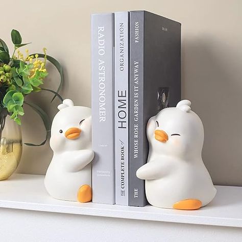 Desain Pantry, Decorative Bookends, Room Deco, Cute Bedroom Decor, Cozy Room Decor, Book Holders, Dream Room Inspiration, Cute Home Decor, Bookshelf Decor