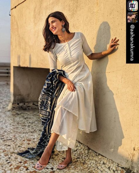 Repost from @aahanakumra - In the depth of winter I finally learned that there was in me an invincible summer. - Albert Camus Outfit by :… Aahana Kumra, Modest Classy, Trendy Photography, Fashion Modest, Indian Designer Suits, Casual Indian Fashion, Photography Flowers, Salwar Kamiz, Traditional Indian Outfits