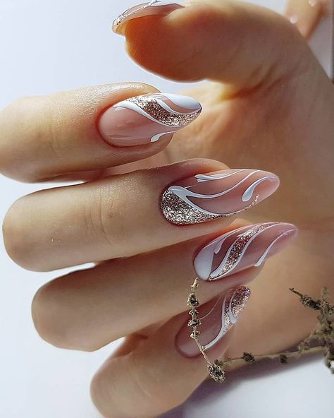 Best Wedding Nails, Glitter Manicure, Nails Design With Rhinestones, Her Nails, Nail Art Designs Videos, Nails 2021, Bride Nails, Bridal Nails, Xmas Nails