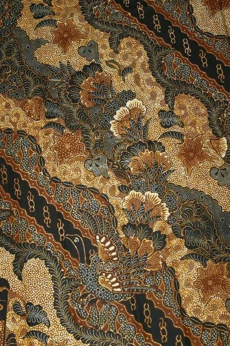 Javanese Batik, Indonesian Art, Indonesian Batik, Motif Batik, Batik Art, Batik Design, Batik Pattern, Batik Prints, Textile Patterns