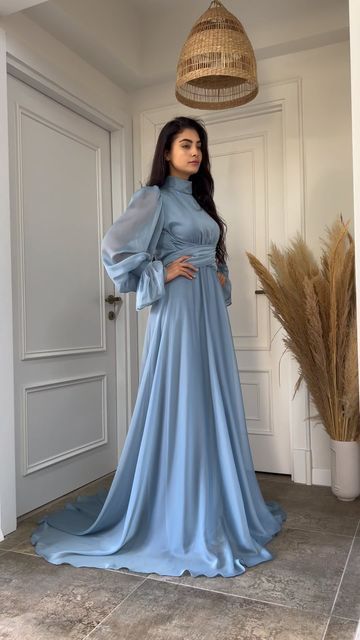 Engagement Modest Dress, Halal Prom Dresses Ball Gowns, Engagement Dress For Hijab, Blue Long Sleeve Evening Dress, Hijab Evening Dress Simple, Dresses Hijab Party, Hijab Dress Party Engagement, Elegant Modest Dresses, Hijab Party Dress